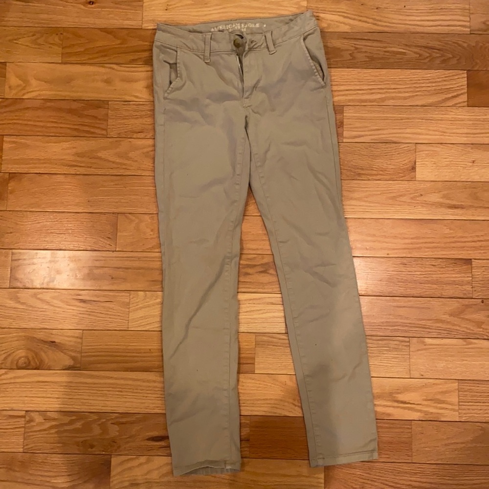 American Eagle skinny khaki pants